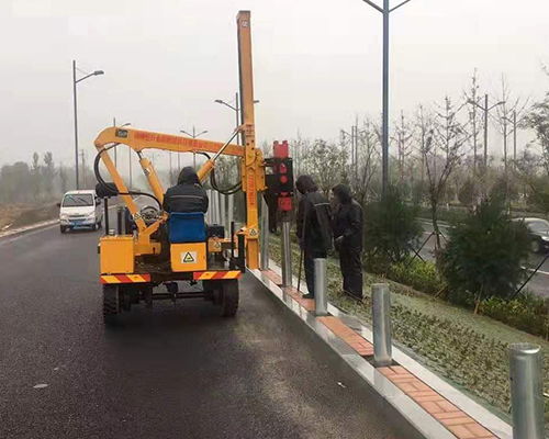 橋梁波形護欄規(guī)格 太原橋梁波形護欄 山西鑫達